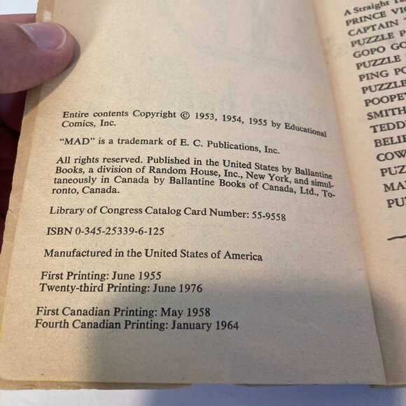 Lot of 5 Vintage 1960s 70s 80s Mad Magazine Books Howling Orbit Invisible Spy - Picture 6 of 9